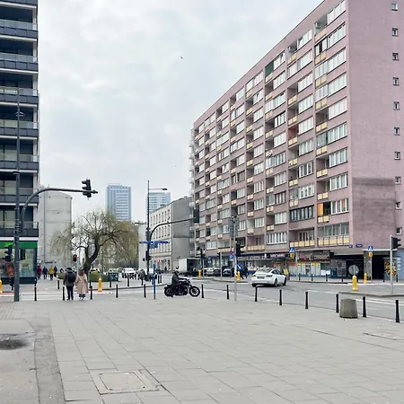 Tangerine Center アパート